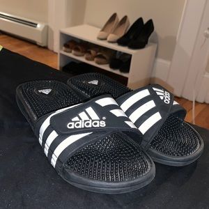 Adidas Classic Slides